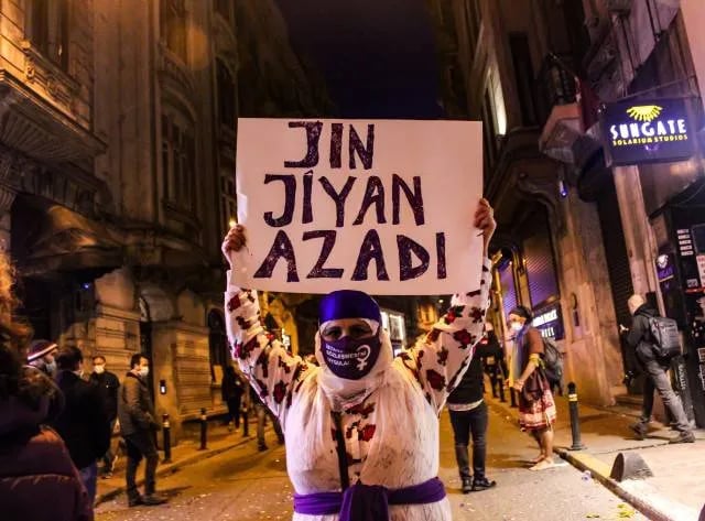Metafizîka tundî û fenomenolojiya rizgariyê
