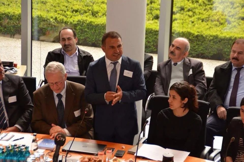 Dê bingeha kongreya êzidiyên cîhanê ava bikin