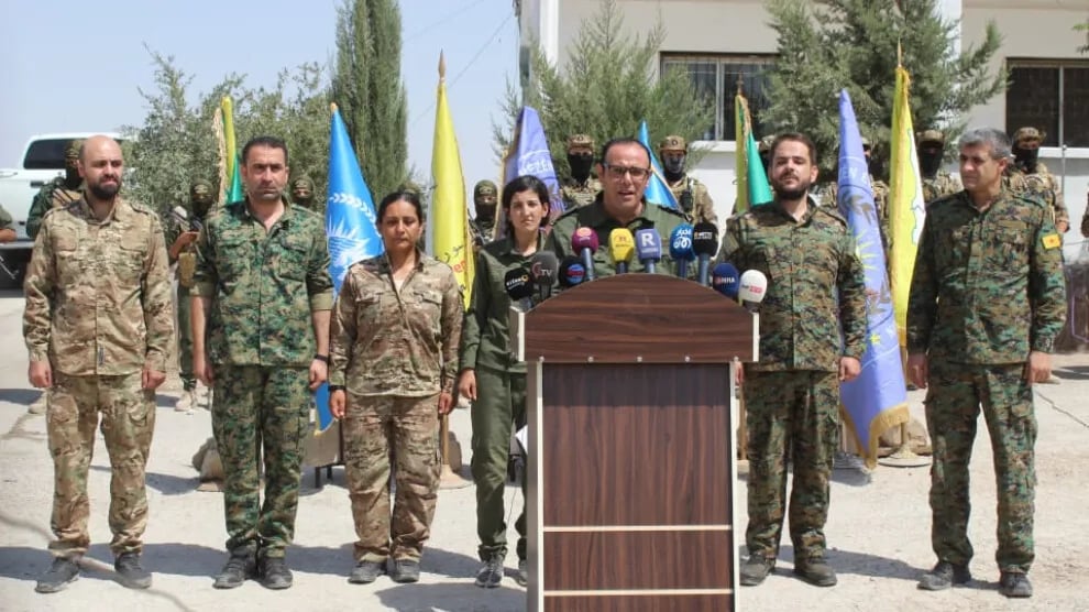 Parastina Rojava Ferz e!
