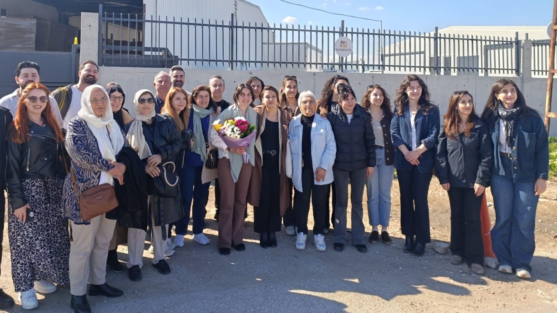 Suheyla Taş û Nûrcan Aslan hatin berdan