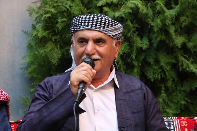 Pehîzok û heyranokan şîn girêdaye