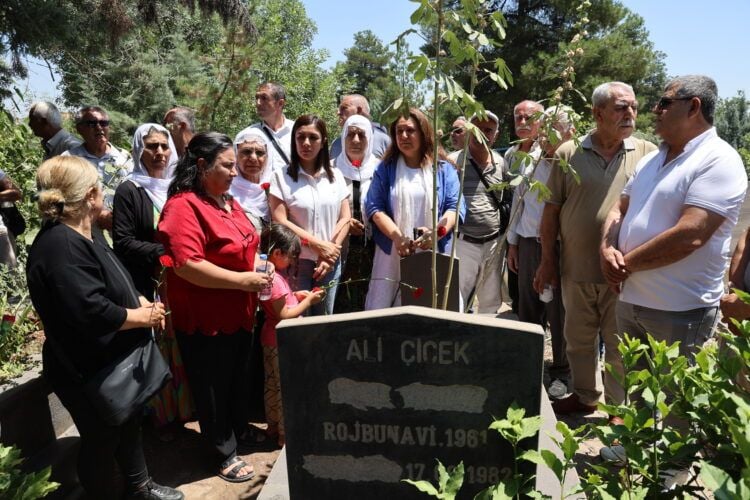 Gora xoverdayoxê 14ê Temmuze Alî Çîçekî ameye zîyaretkerdene