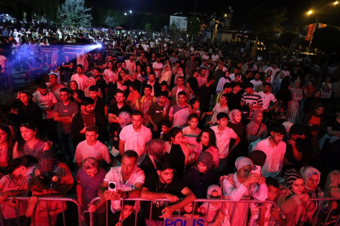 Ji bo parastina destkeftiyan bêhtir rêxistinî divê 
