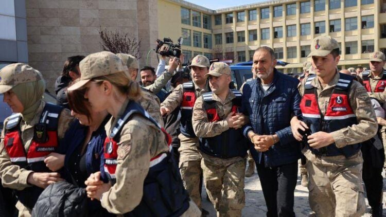 Derbarê lêpirsîna Gulistan Doku de 7 kes anîn edliyeyê
