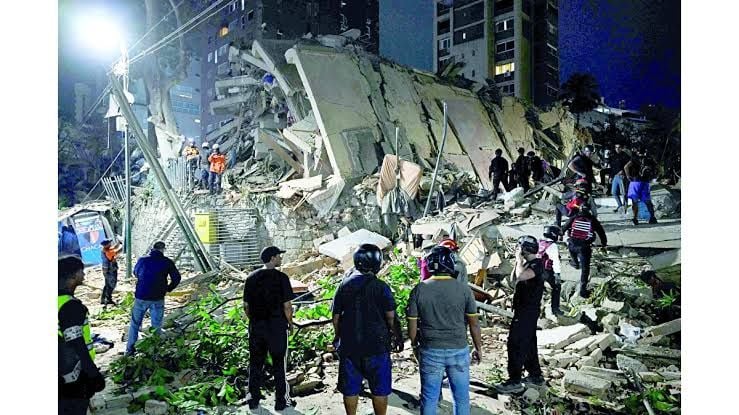 Erdlerzanê Venezuela de 6 hezar û 438 kesî cuya xo ra bîyî