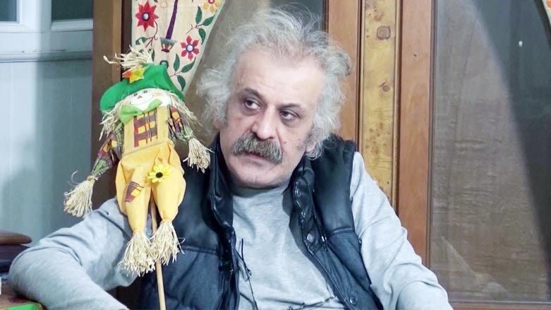 Edebiyatê kurdkî de yew vengê modern û marjinal: Ferhad Pîrbal