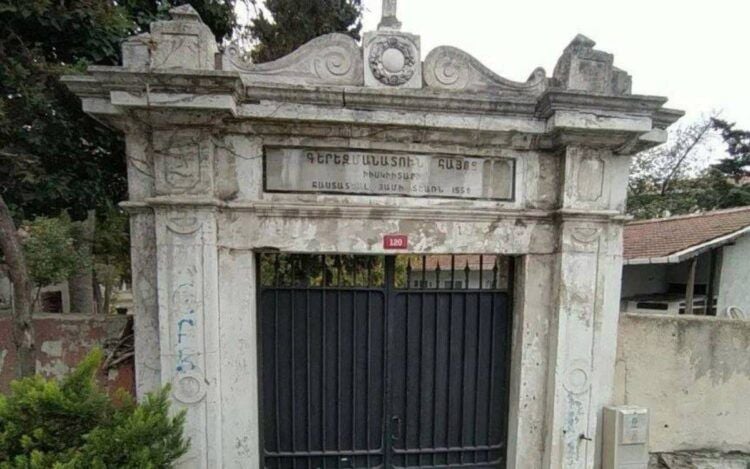 Êrîşa Goristanên Ermenan: 6 gor zirarê dîtin