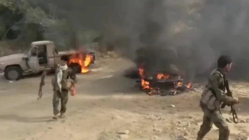 Hûsiyan êriş birin ser artêşa Yemenê û Siûdî: Herî kêm 58 leşker mirin