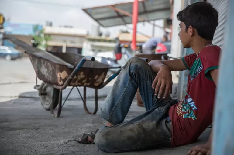 Rapora Cînayeta Kar a Zarokan: 95 zarok jiyana xwe ji dest dan
