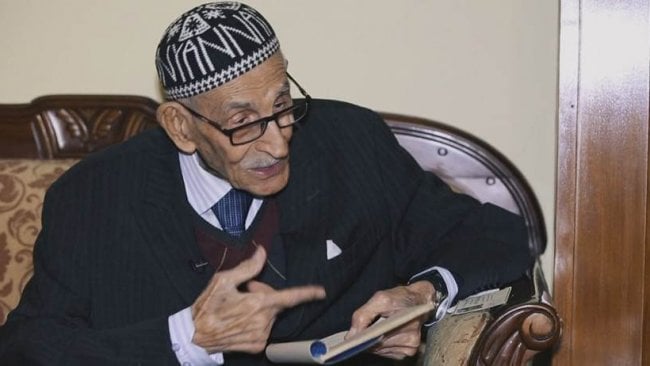 Nuştox û şaîr Ahmet Dilzar şî rehm
