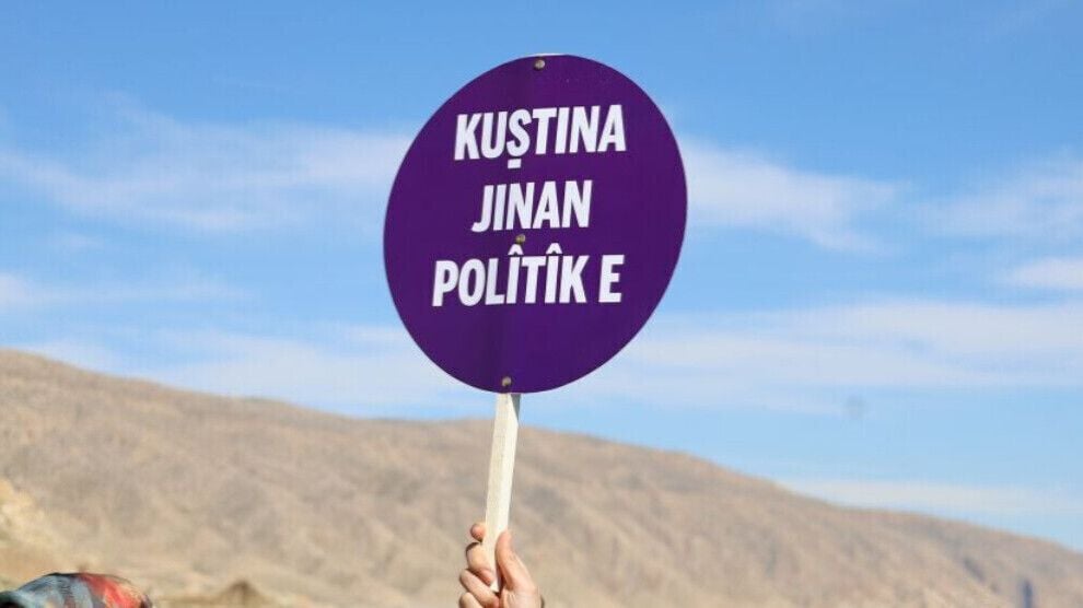 Di rojekê de 3 jin hatin kuştin