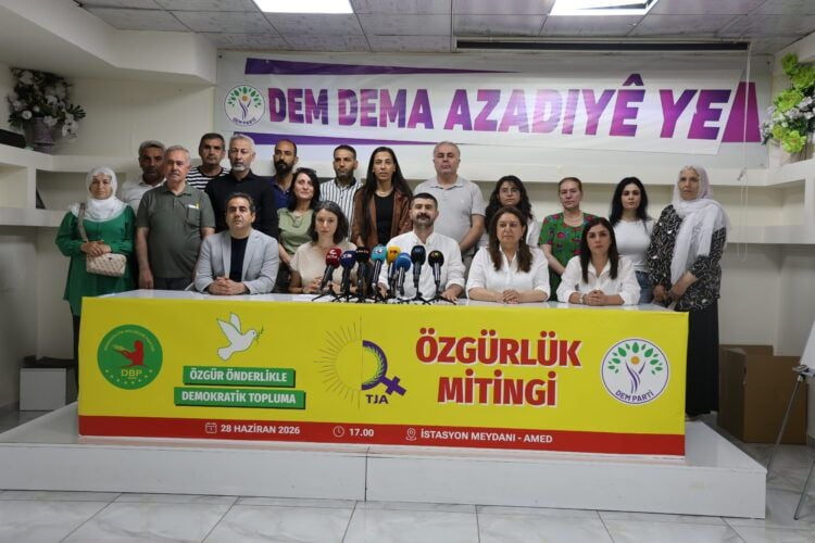 Ji bo 'Mitînga Azadiyê' bang hatkirin