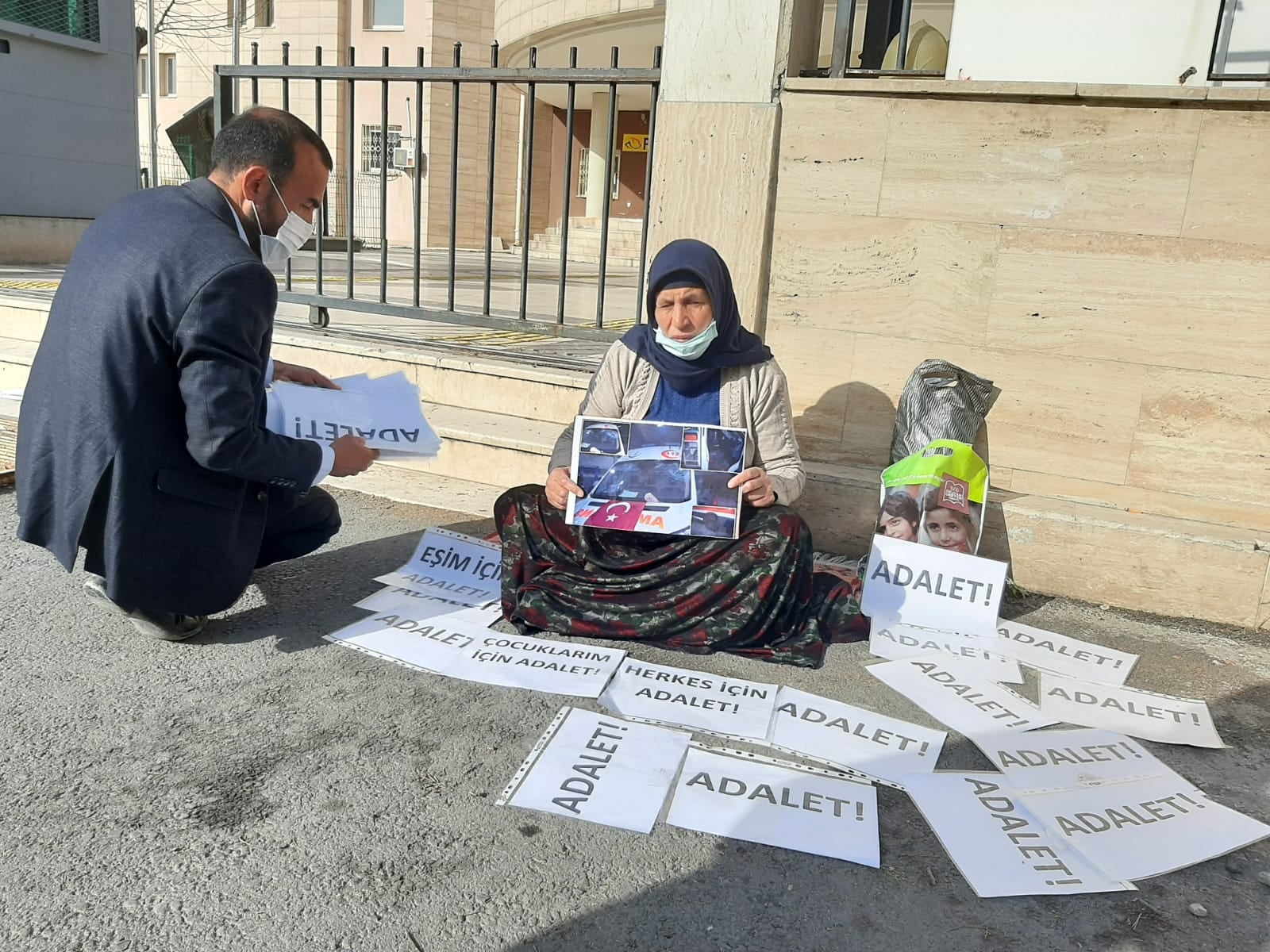 Malbata Şenyaşar çalakiya edaletê didomîne