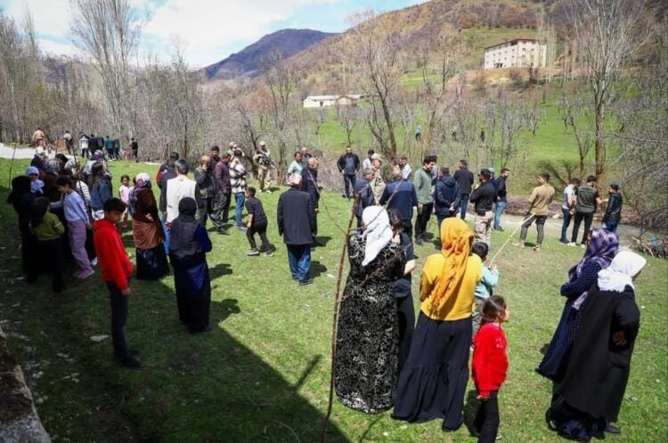 Cenazaya Welatê Taş ê 8 serrî ame vînayene