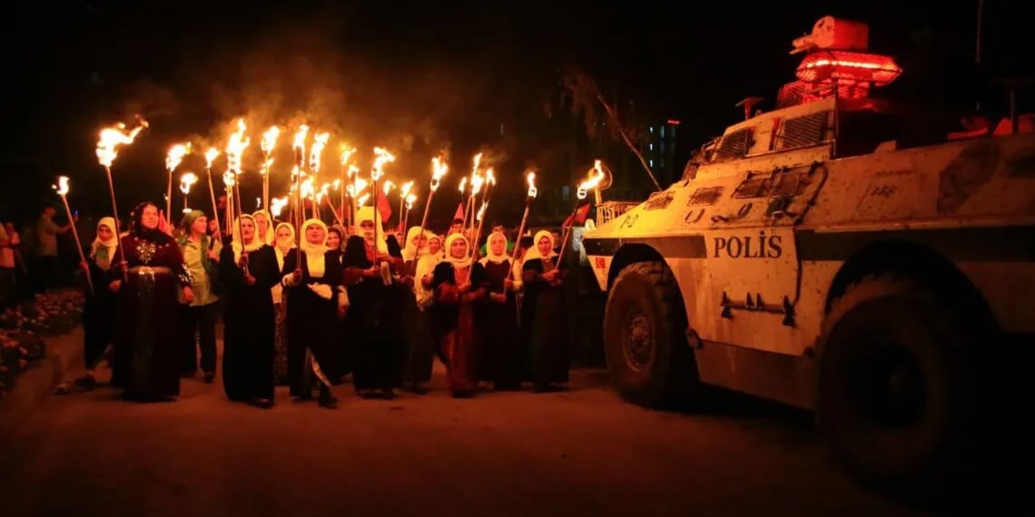Meşeleyên têkoşîn û fedakariya bêhempa