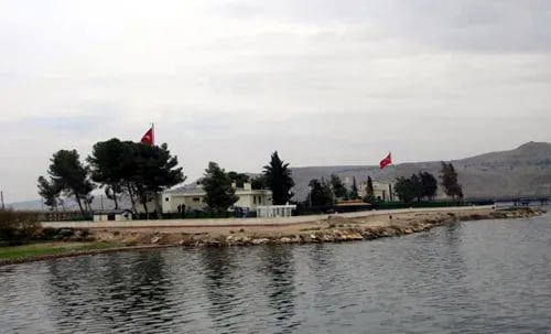 Rojava li ber zayînê ye