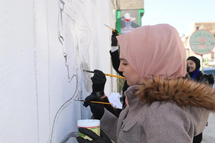 Jin li dijî tundiya li ser jinan ketin nava tevgerê