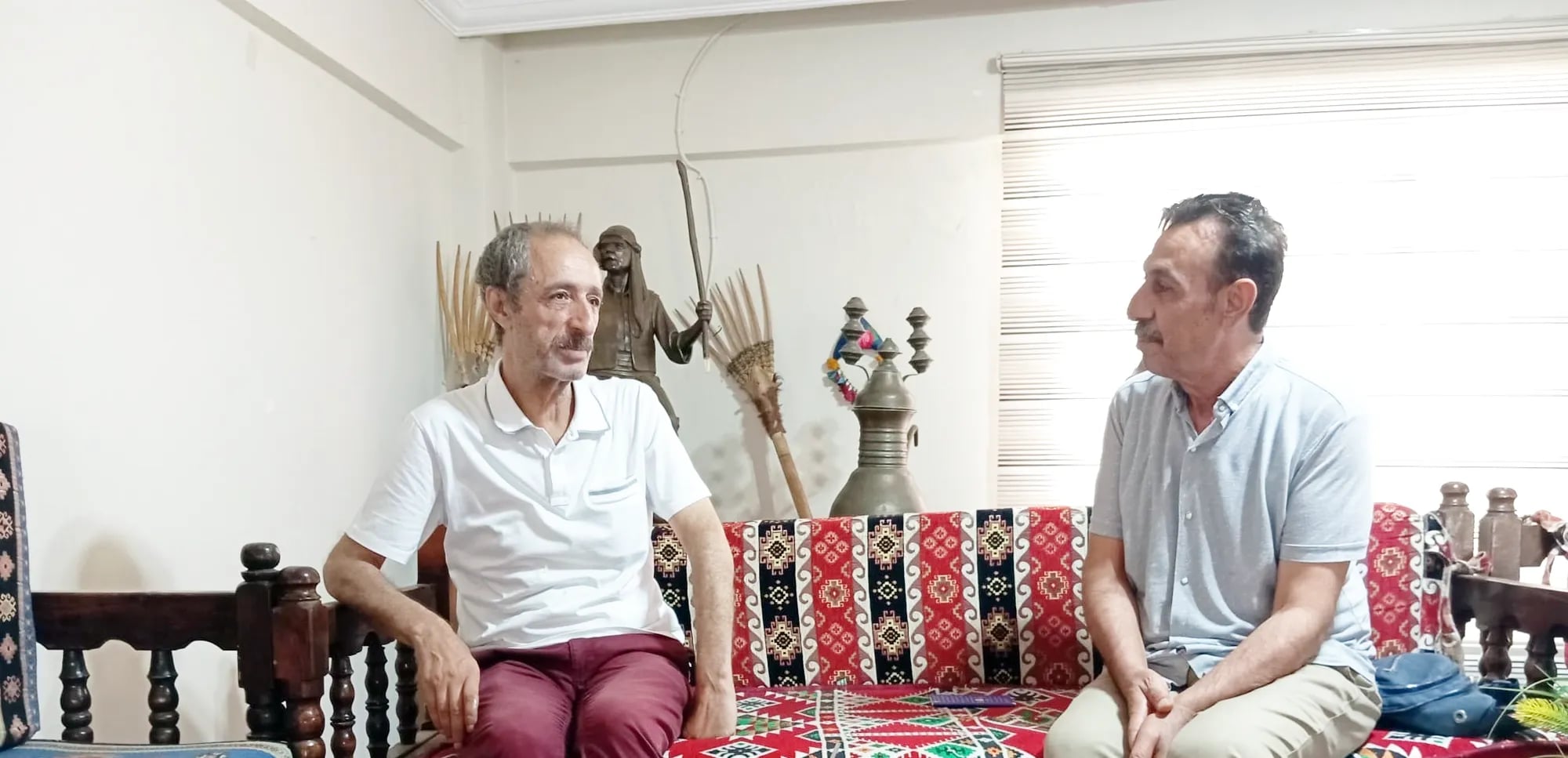 Hertim bi pêngavên xurtir bersiv dane