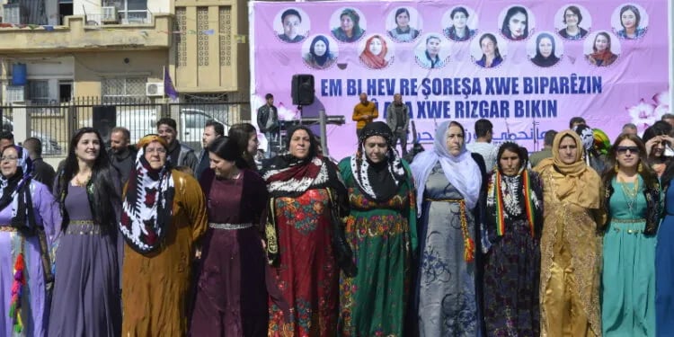 Şorişê cenîyan
