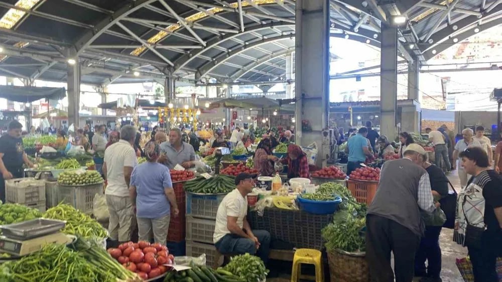 ‘Diz êdî ketine bêrîka me’