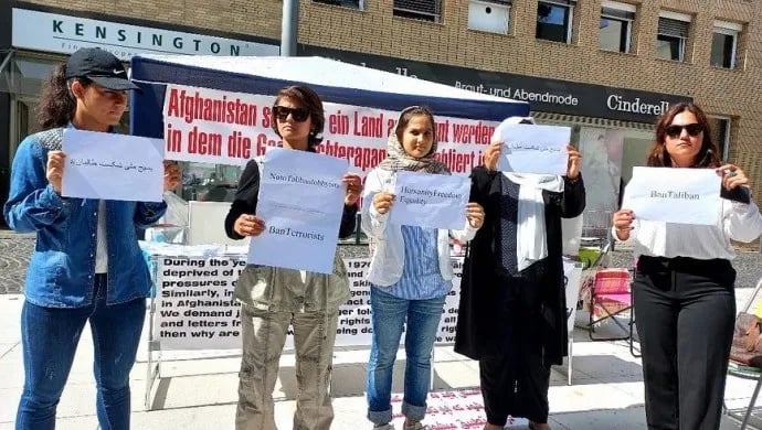 Gireva jinên efganî 4 rojin didome