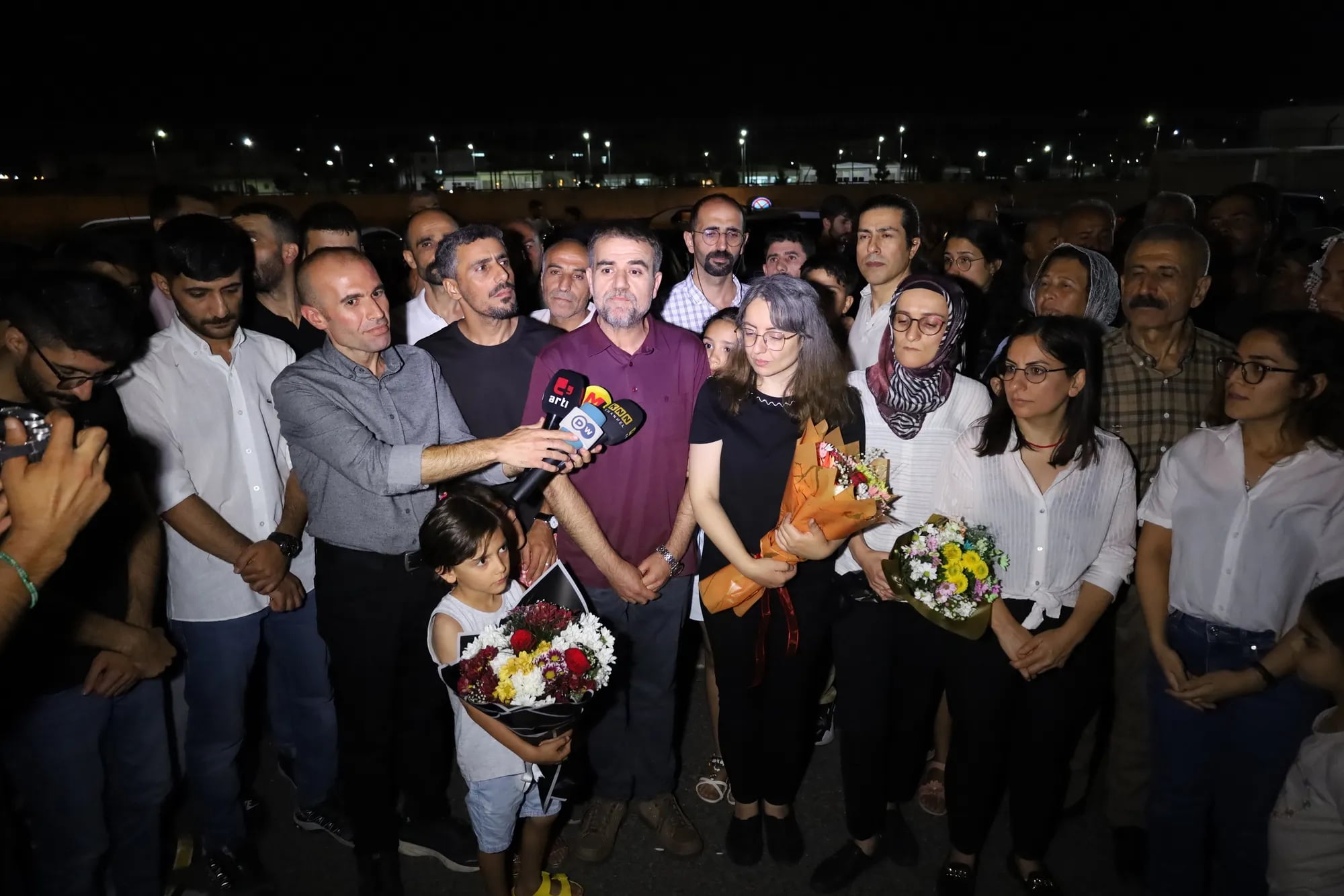 Çapemeniya kurdên azad li ber xwe dide