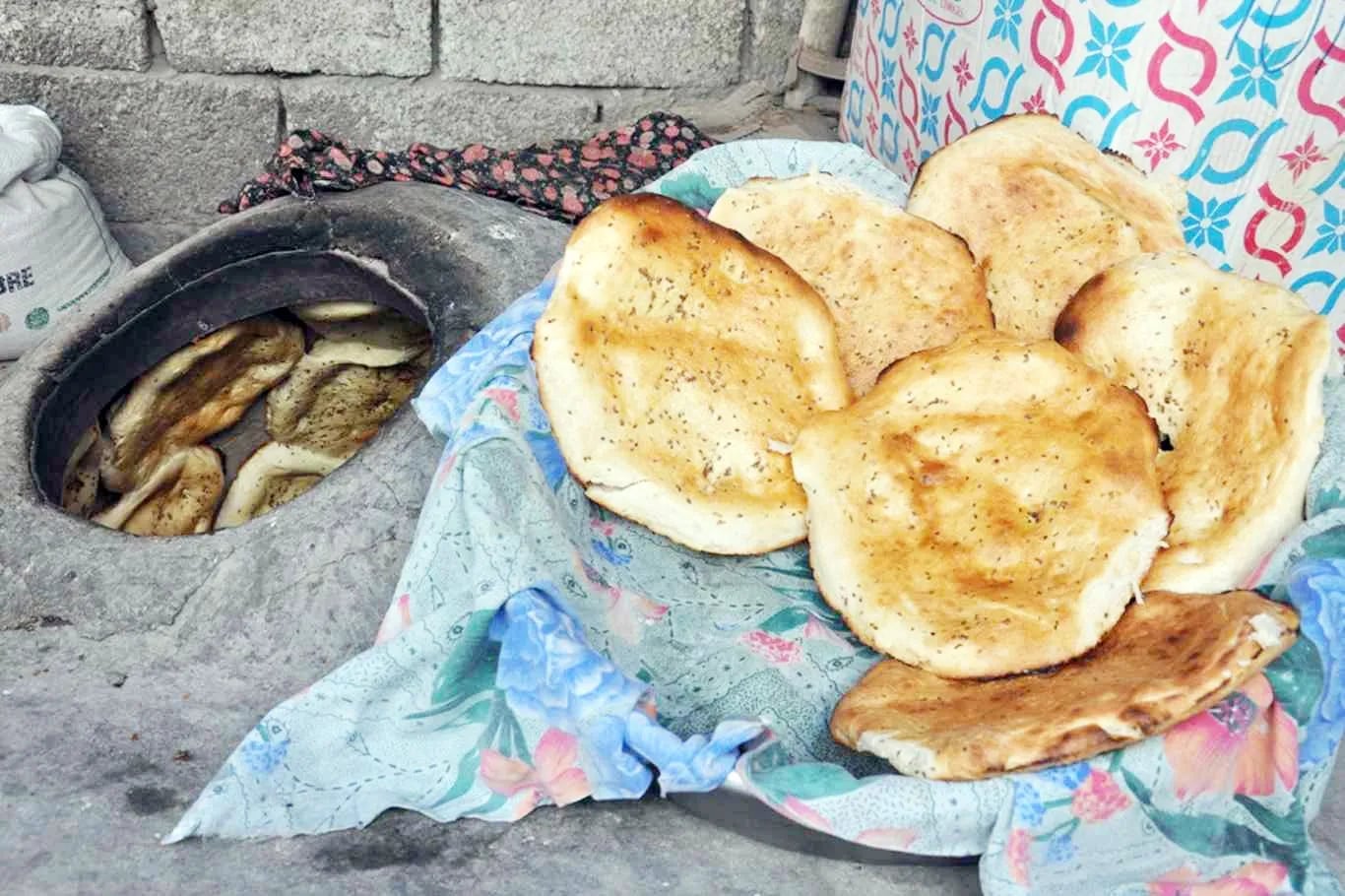 Min bêriya nanê tenûrê kiriye