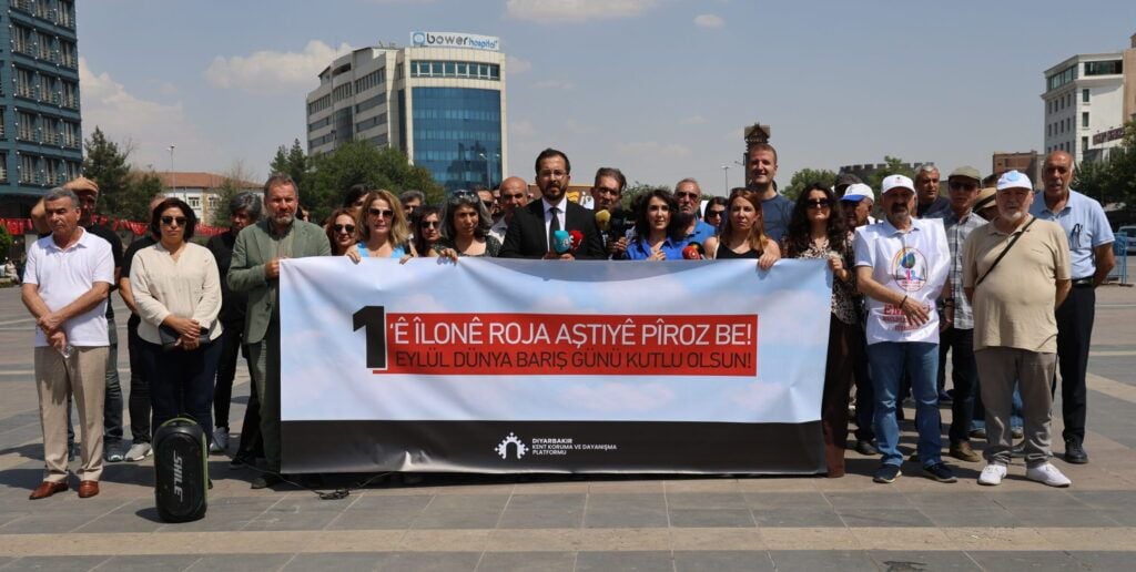 Platformê Pawitiş û Yewbîyayîşî: Seba haştîyêka menda ganî bilezabez gamî bêrê eştene