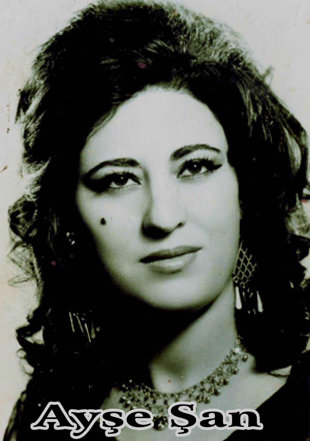 Eyşe Şan bi deng û stranên xwe bû nemir