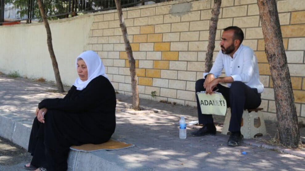 Keyeyê Şenyaşarî: Mîyanê zulmî de roşan nêbeno