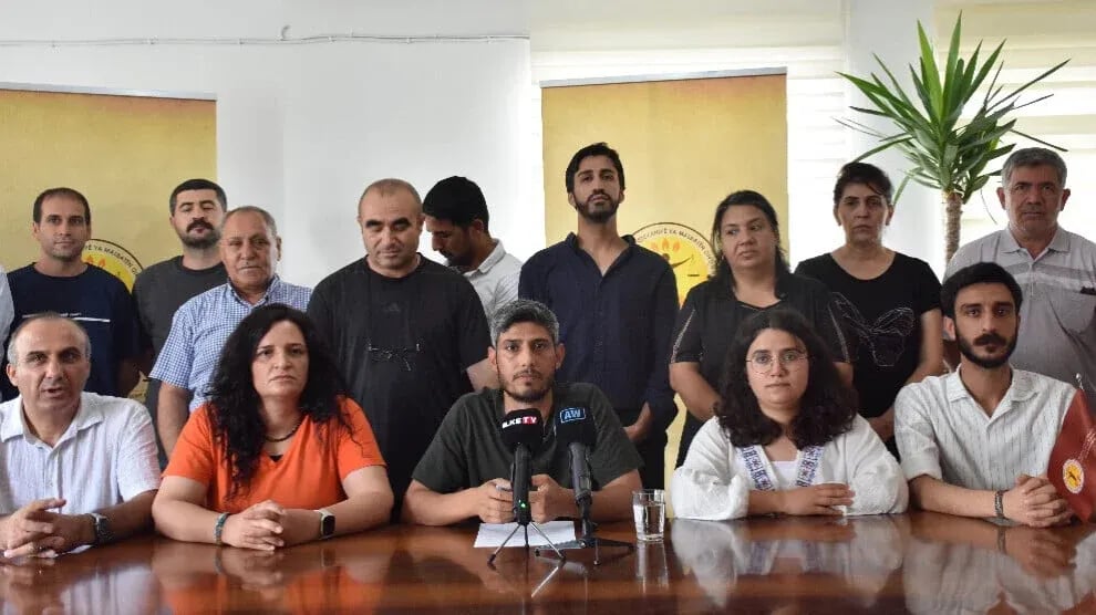 Statuya girtiyên Rojhilat û Rojava nayê nasîn