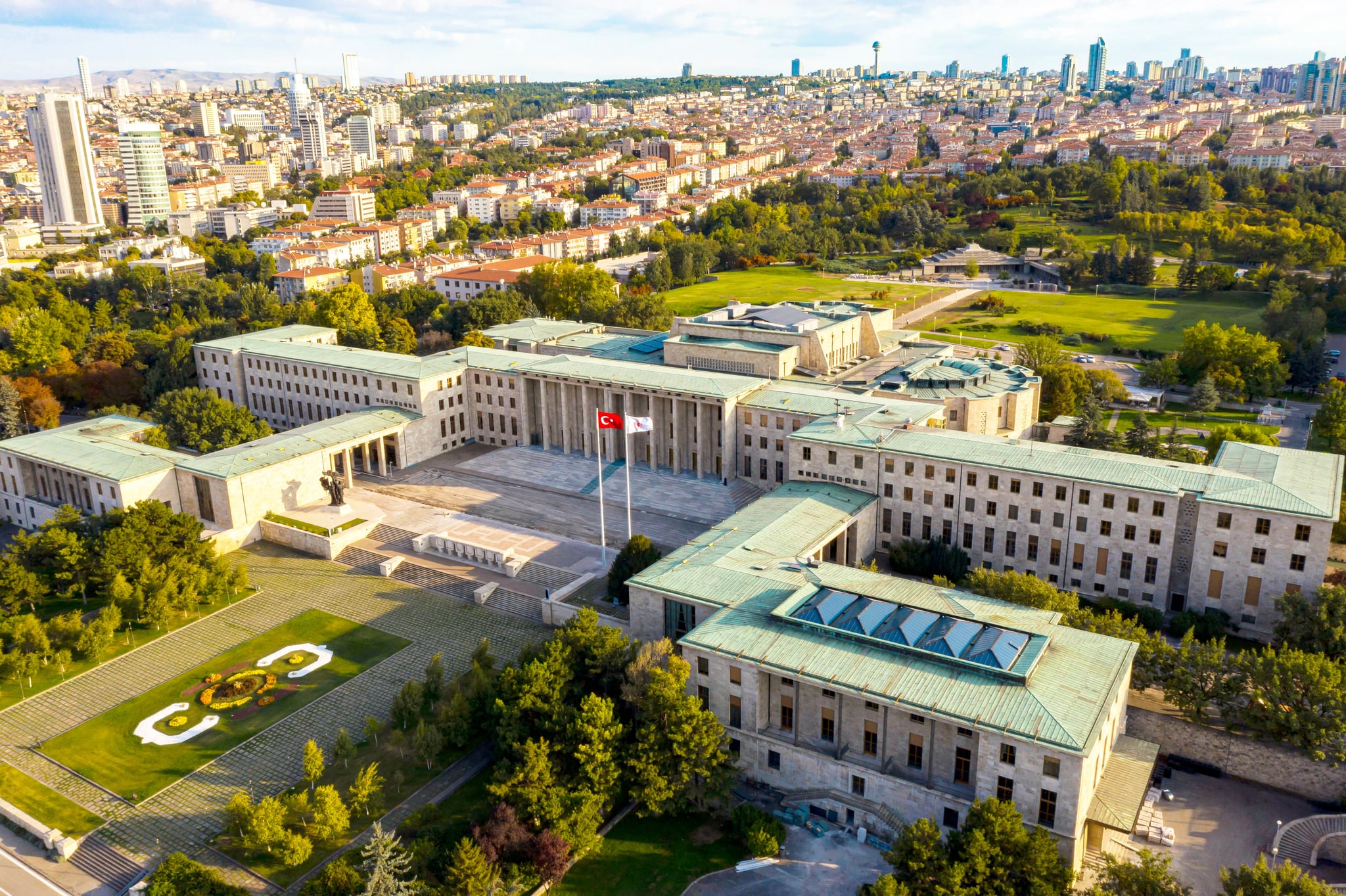 Banga Aştî û Civaka Demokratîk