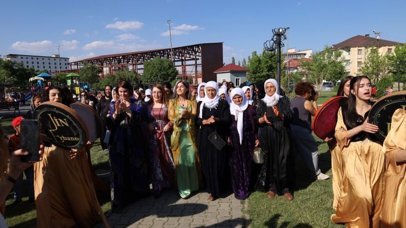 Şaredariya Geverê, Gever wekî ‘bajarê jinan’ îlan kir