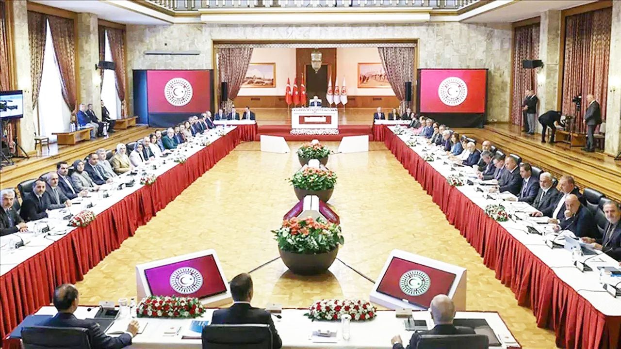 Xebata Heyetê Taqîb û Kontrolkerdişî û yê Komîsyonanê Binan