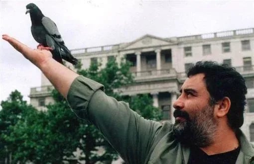 Akerdişê deyîranê Ahmet Kaya ser Bursa de hêrişêko nîjadperest virazîya!
