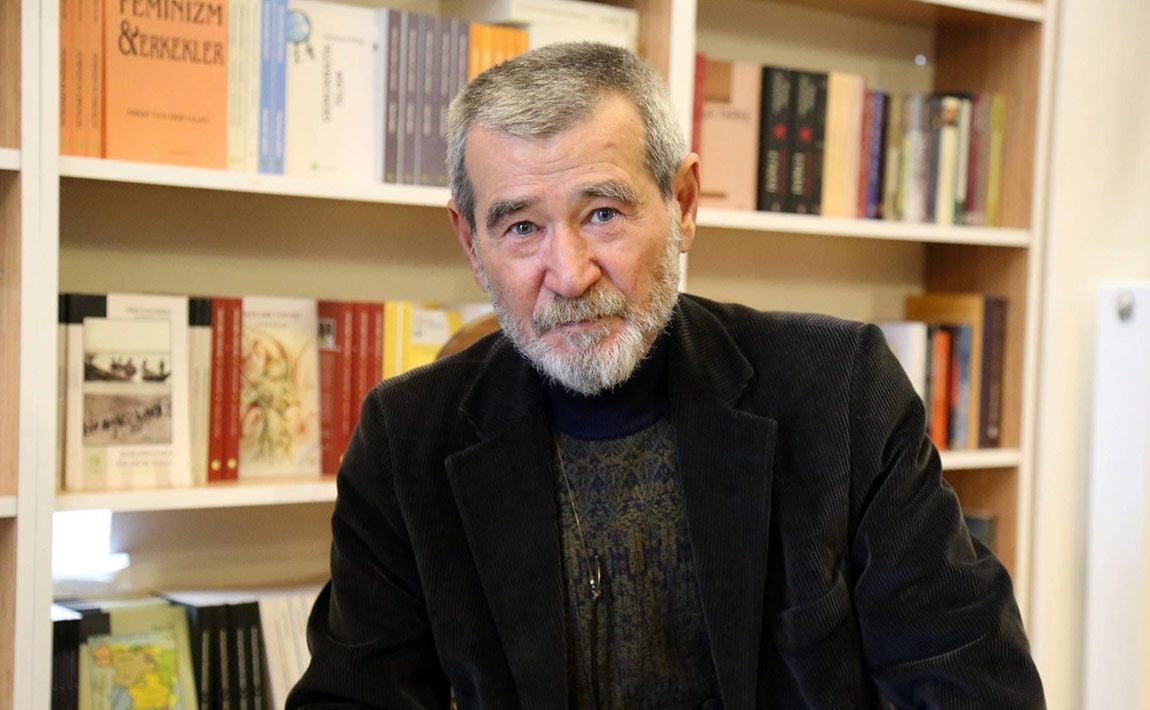 Helbestvanê raperîn û berxwedanê: Ahmet Tellî