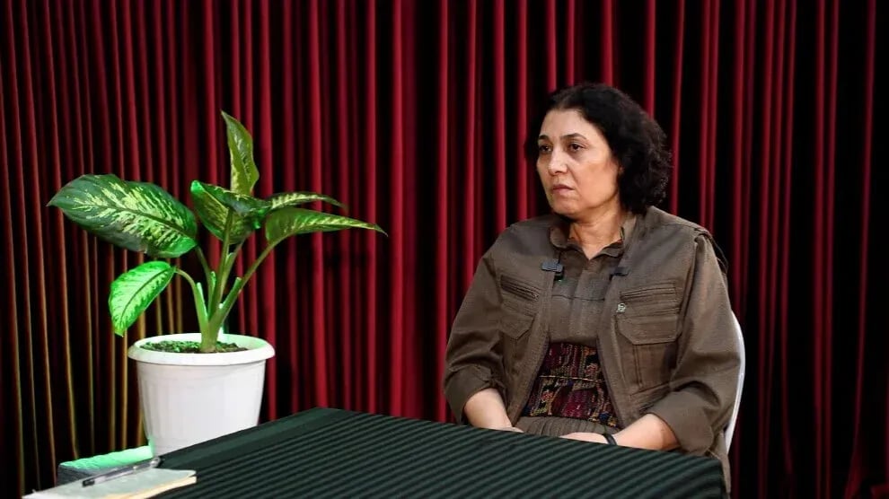 ‘Dewlete bi vatişê ‘terorî’ cebheyê zereyî pêt nêkena’