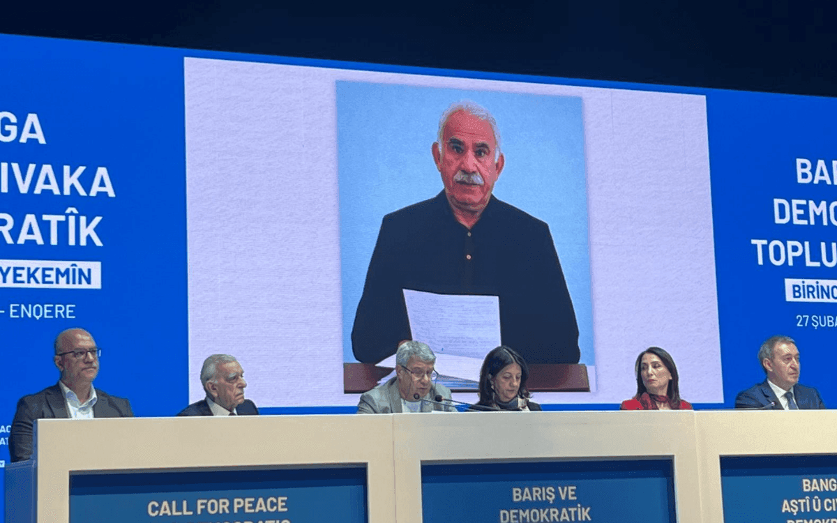 Ji hevdîtinên taktîkî ber bi muzakereyan ve