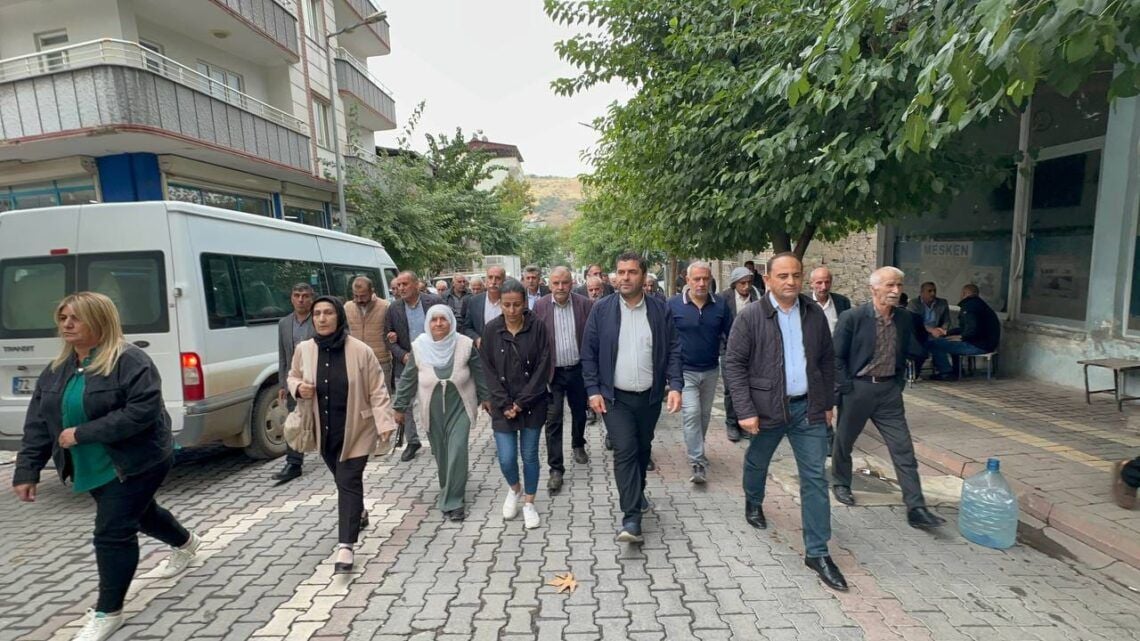 Bi girseyî çûn serdana şîna Siddik Yilmaz