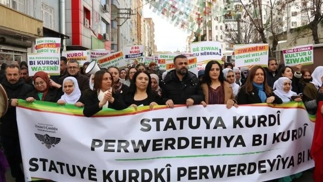 Ma waştişê ziwanê xo de çiqas zerrîweşî yê?