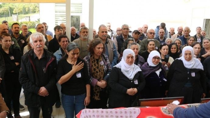 Merasîma cenazeya Zeynep Cansiz: Em soz didin ku em ê aştiyê bînin