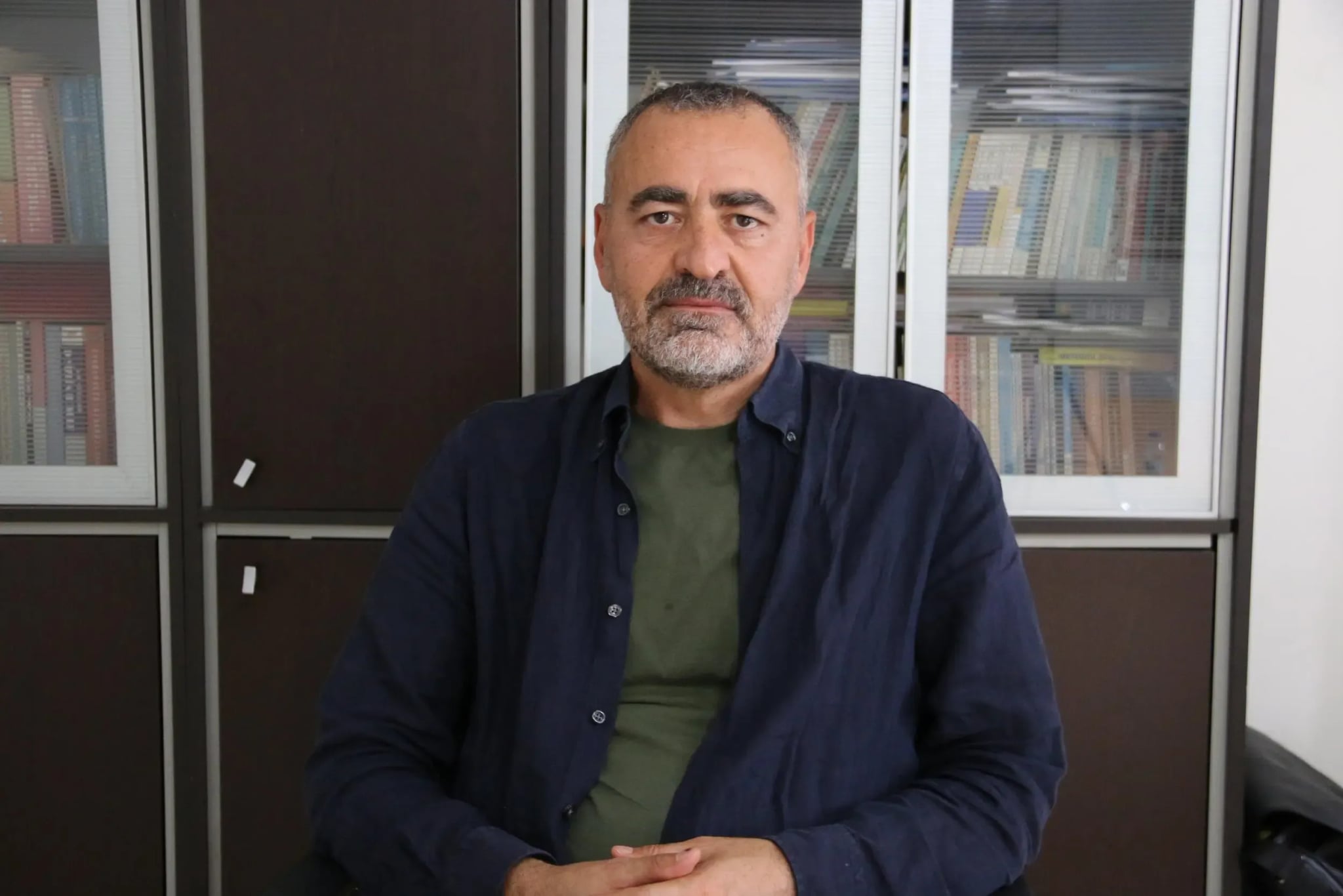 ‘Nedîtina statuyê kêmasiya mezin e’