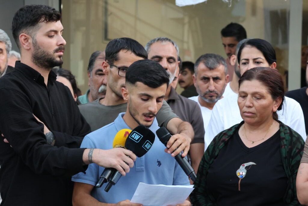 Gel li dijî tiryakê di nobetê de ye