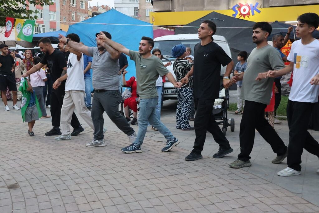Meclisa Ciwanên DEMê 15ê Tebaxê pîroz kir