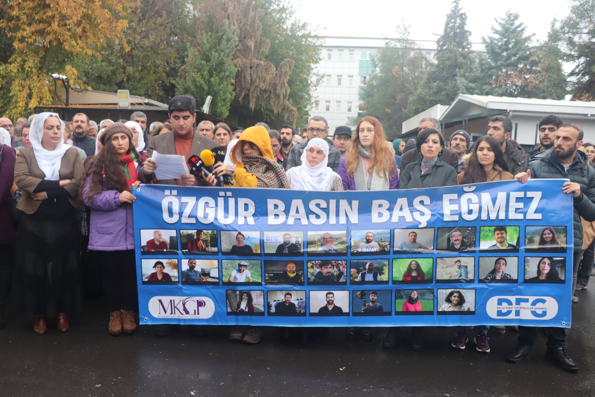 Piştî êrîşê balafirgeha Amedê ji firînê re hat girtin