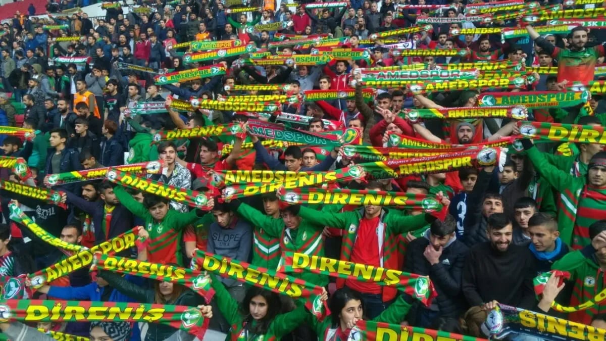 Amedspor: Rotîşê biletî rê sînor ame ronayene
