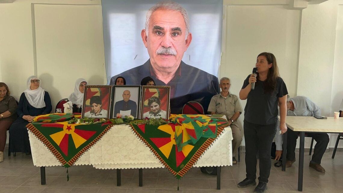Li Aydinê Sevda û Ayşe Demîr bi bîr anîn