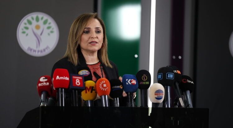 Ayşegul Dogan: Hevserokên me dê serdana partiyên siyasî bikin