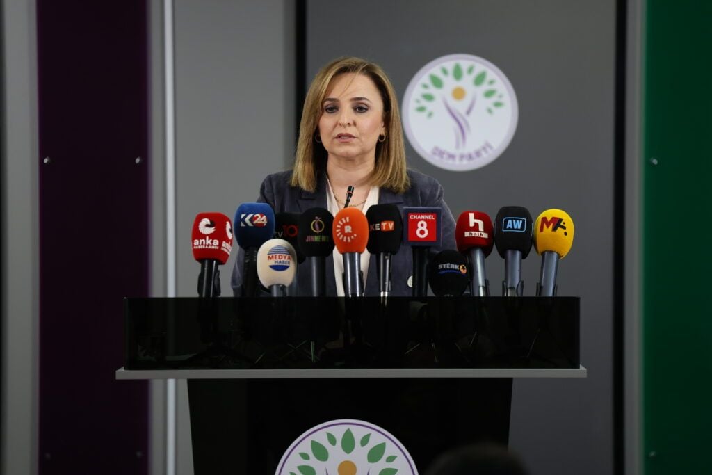 Dogan: Divê ji bo rêvebirina pêvajoyê birêz Ocalan bi rola xwe rabe