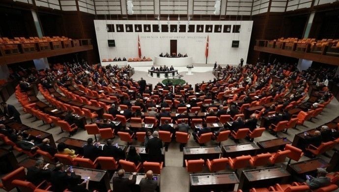 16 baroyan ra seba temamkerdişê kêmaneyanê “qanûnê çarçewa” vengdayîş